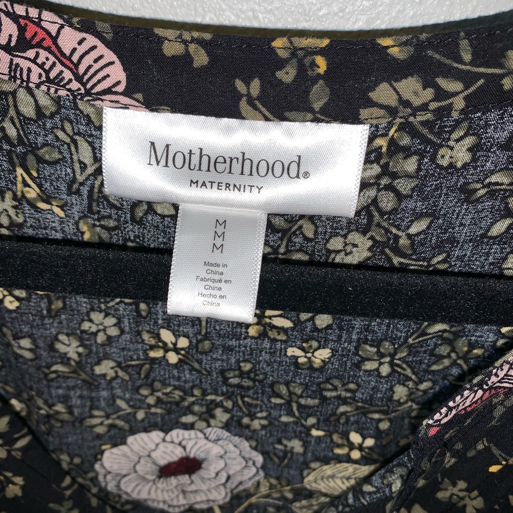 Maternity top - Picture 2 of 2